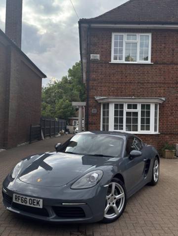 2016 Porsche 718 Cayman