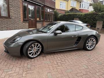 2020 Porsche 718 Cayman