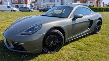 2024 Porsche 718 Cayman