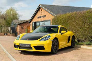 2025 Porsche 718 Cayman