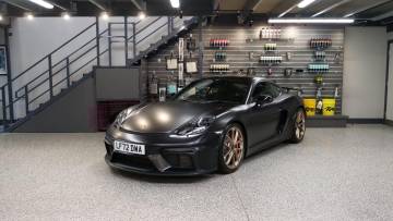 2022 Porsche 718 Cayman