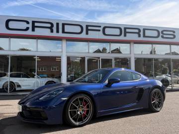 2022 Porsche 718 Cayman