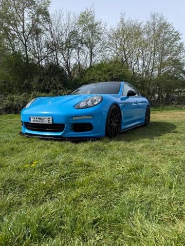 2015 Porsche Panamera