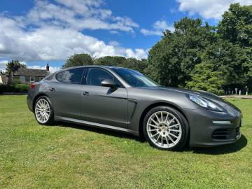 2014 Porsche Panamera