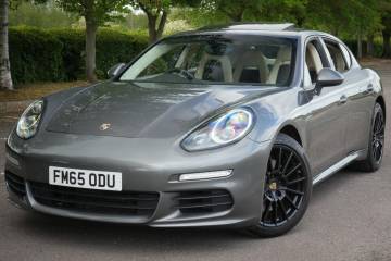 2015 Porsche Panamera