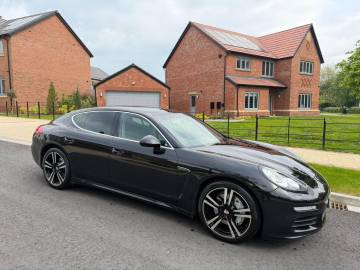 2015 Porsche Panamera