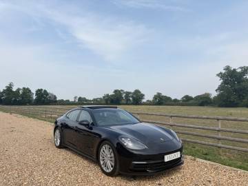 2017 Porsche Panamera