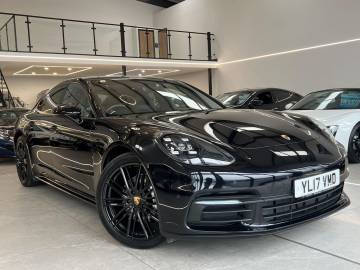 2017 Porsche Panamera