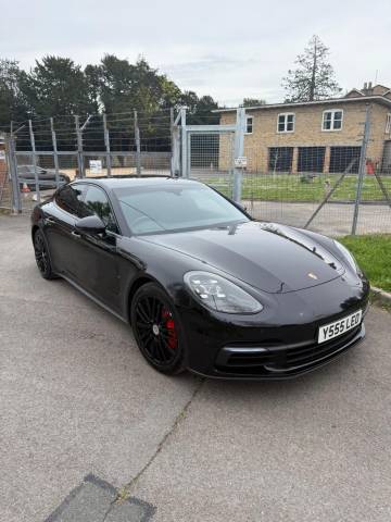 2017 Porsche Panamera