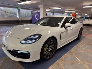 2017 Porsche Panamera