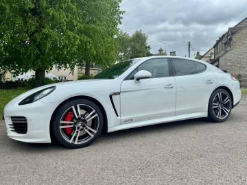 2015 Porsche Panamera