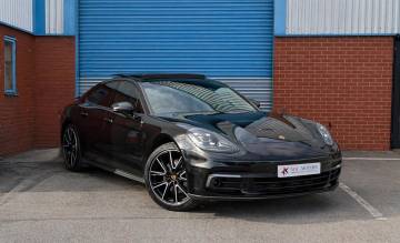2017 Porsche Panamera