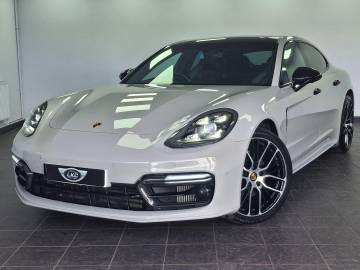 2022 Porsche Panamera