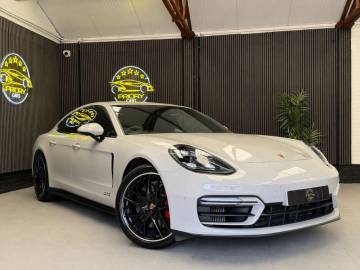 2020 Porsche Panamera