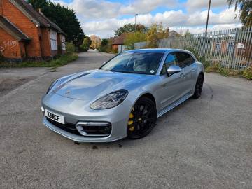 2021 Porsche Panamera