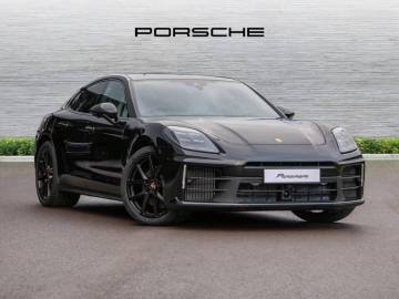 2026 Porsche Panamera
