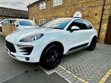 2014 Porsche Macan