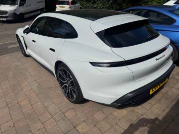 2022 Porsche Taycan