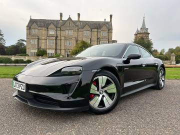 2023 Porsche Taycan