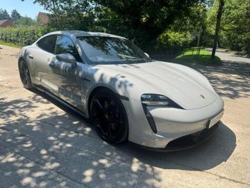 2023 Porsche Taycan