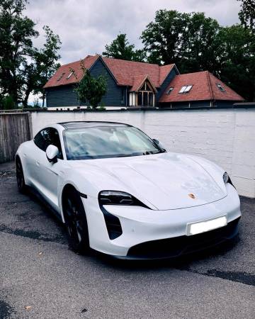 2023 Porsche Taycan