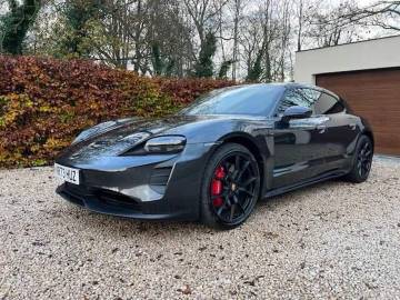 2023 Porsche Taycan