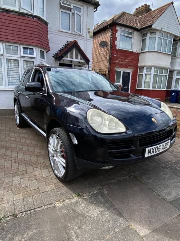 2005 Porsche Cayenne
