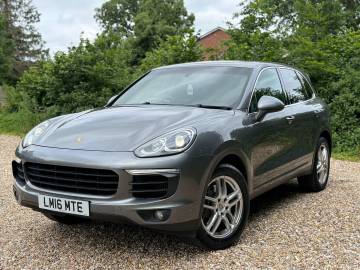 2016 Porsche Cayenne