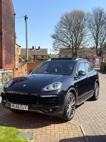 2016 Porsche Cayenne
