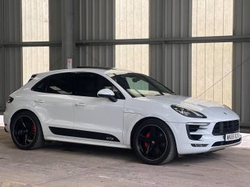 2016 Porsche Macan