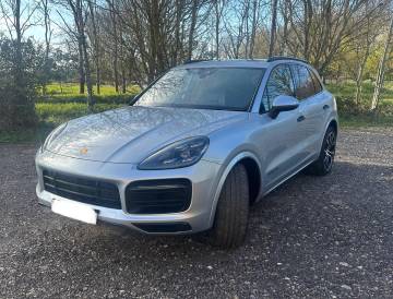 2022 Porsche Cayenne