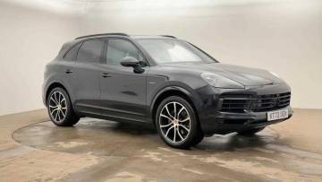 2022 Porsche Cayenne
