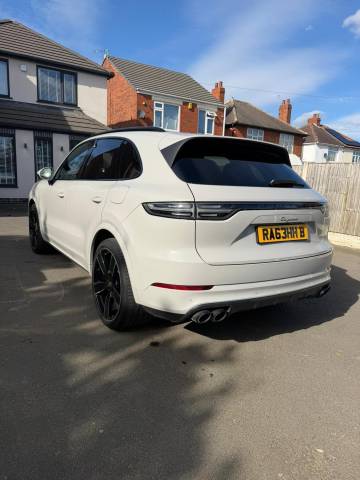 2022 Porsche Cayenne