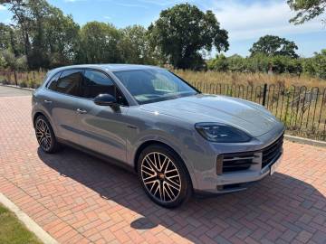 2024 Porsche Cayenne