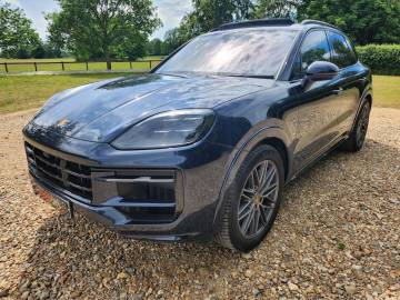 2023 Porsche Cayenne
