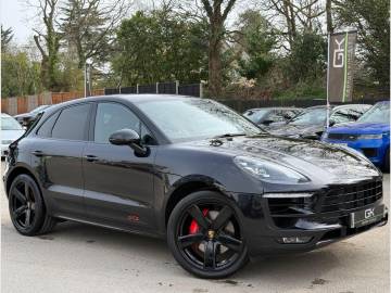 2016 Porsche Macan
