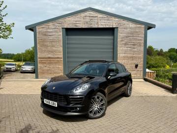 2016 Porsche Macan