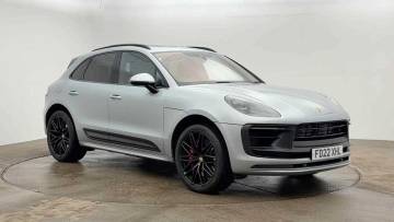 2022 Porsche Macan