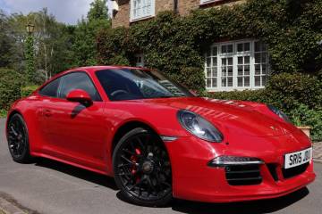 2015 Porsche 911