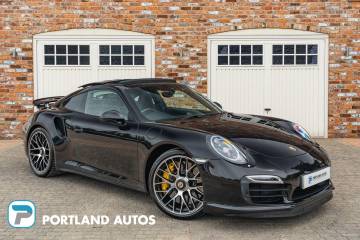 2015 Porsche 911
