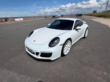 2016 Porsche 911