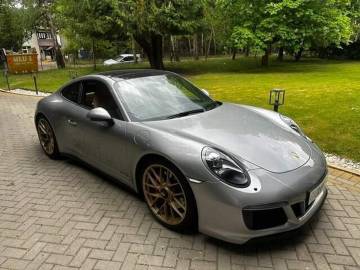 2018 Porsche 911