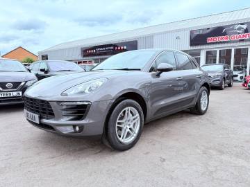 2015 Porsche Macan
