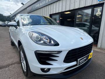 2016 Porsche Macan