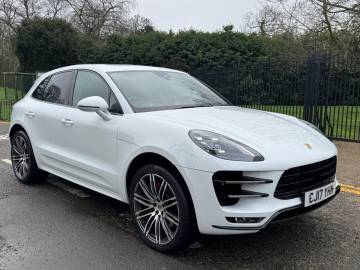 2017 Porsche Macan
