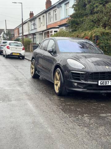 2015 Porsche Macan