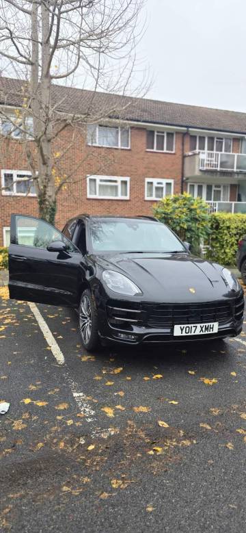 2017 Porsche Macan
