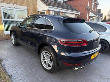 2016 Porsche Macan