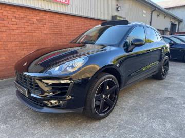 2015 Porsche Macan