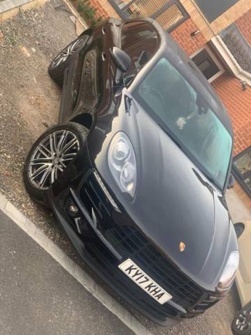 2017 Porsche Macan
